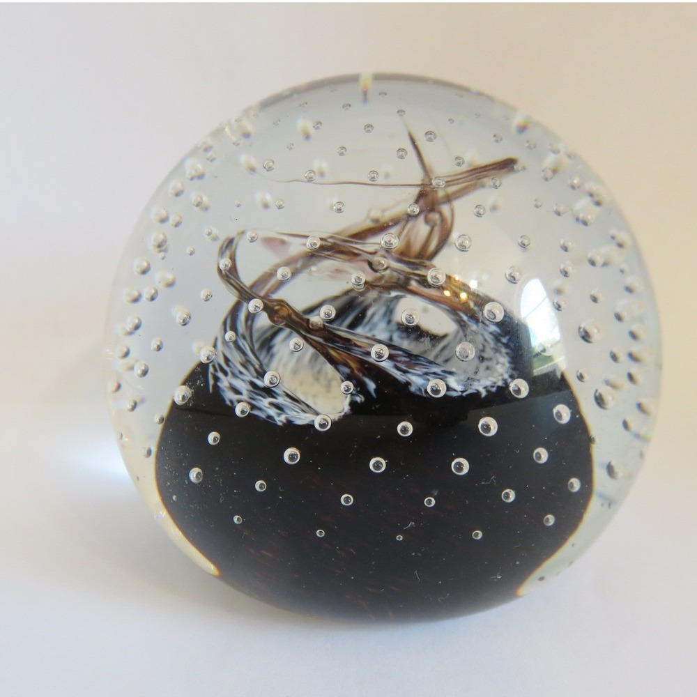 Caithness Reflections Art Glass Paperweight Controlled Bubble Sphere Black Swirl